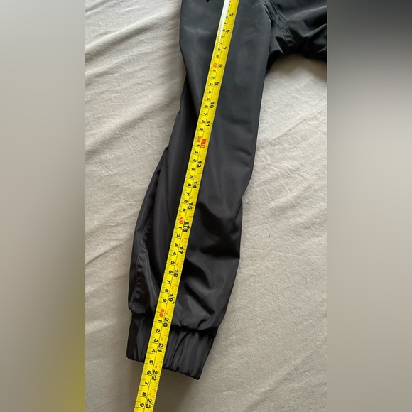 Munster Kids Camo jacket, size 10 - Picture 9 of 11